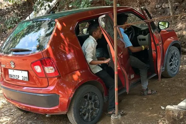 Free parking area at Ganaka Motel Igatpuri
